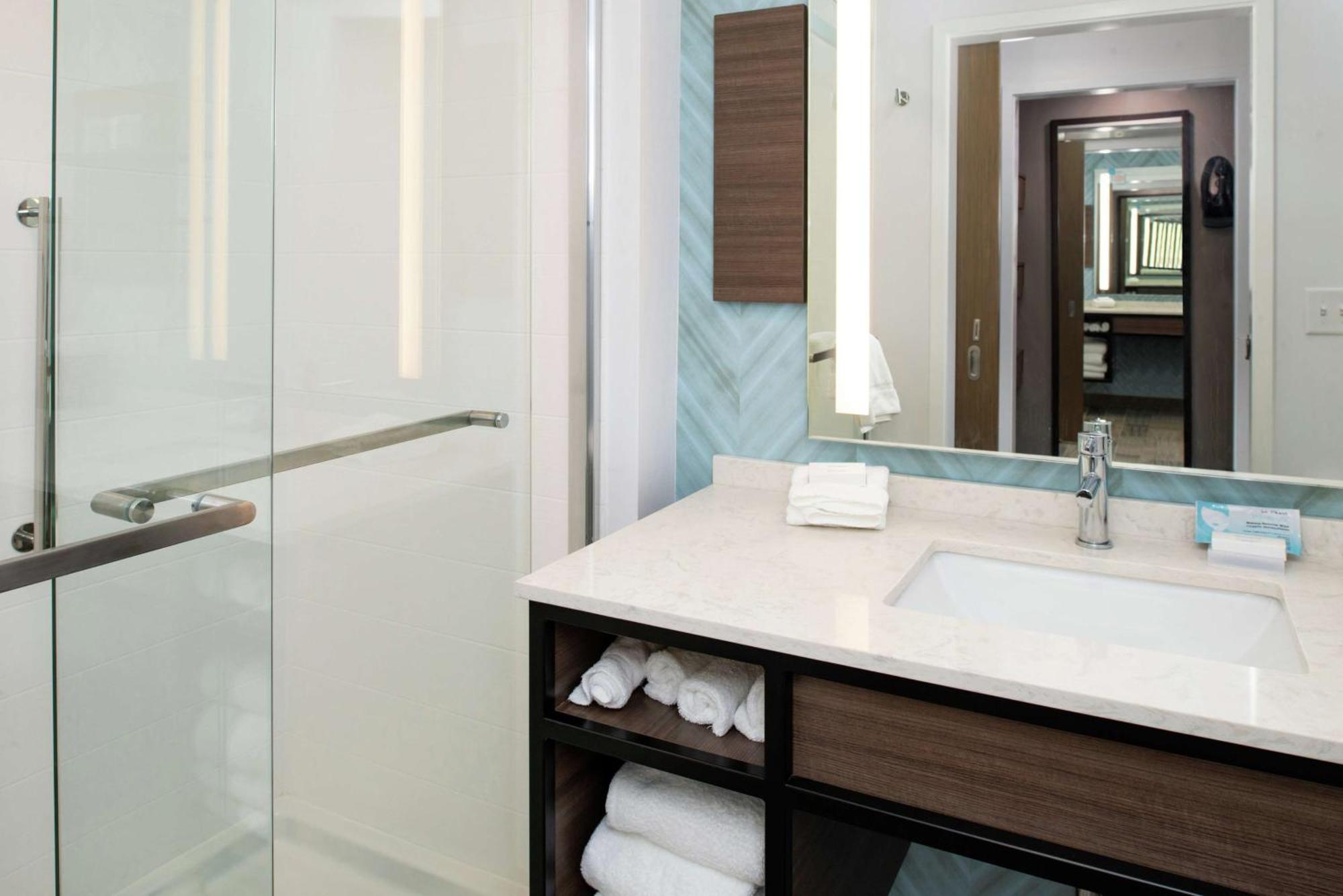 Hilton Garden Gallatin