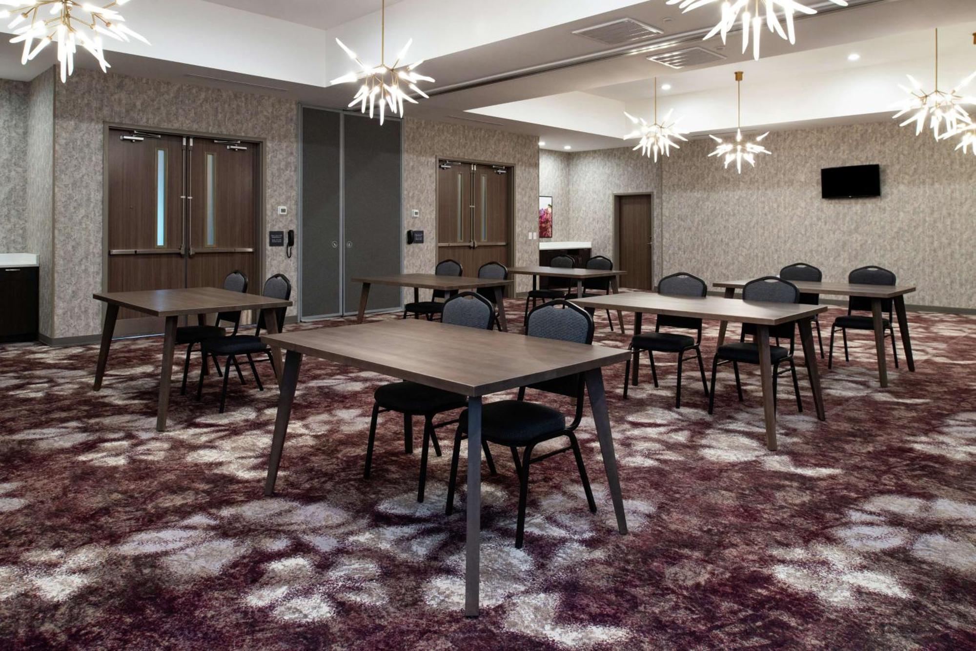 Hilton Garden